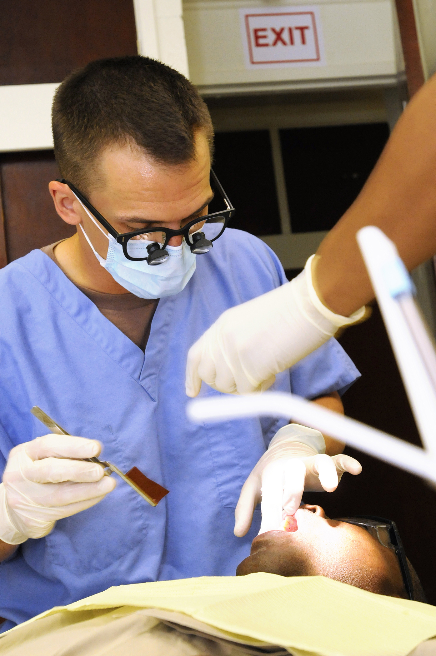 Harbor Family Dental demo website with bright modern layout and appointment-focused design